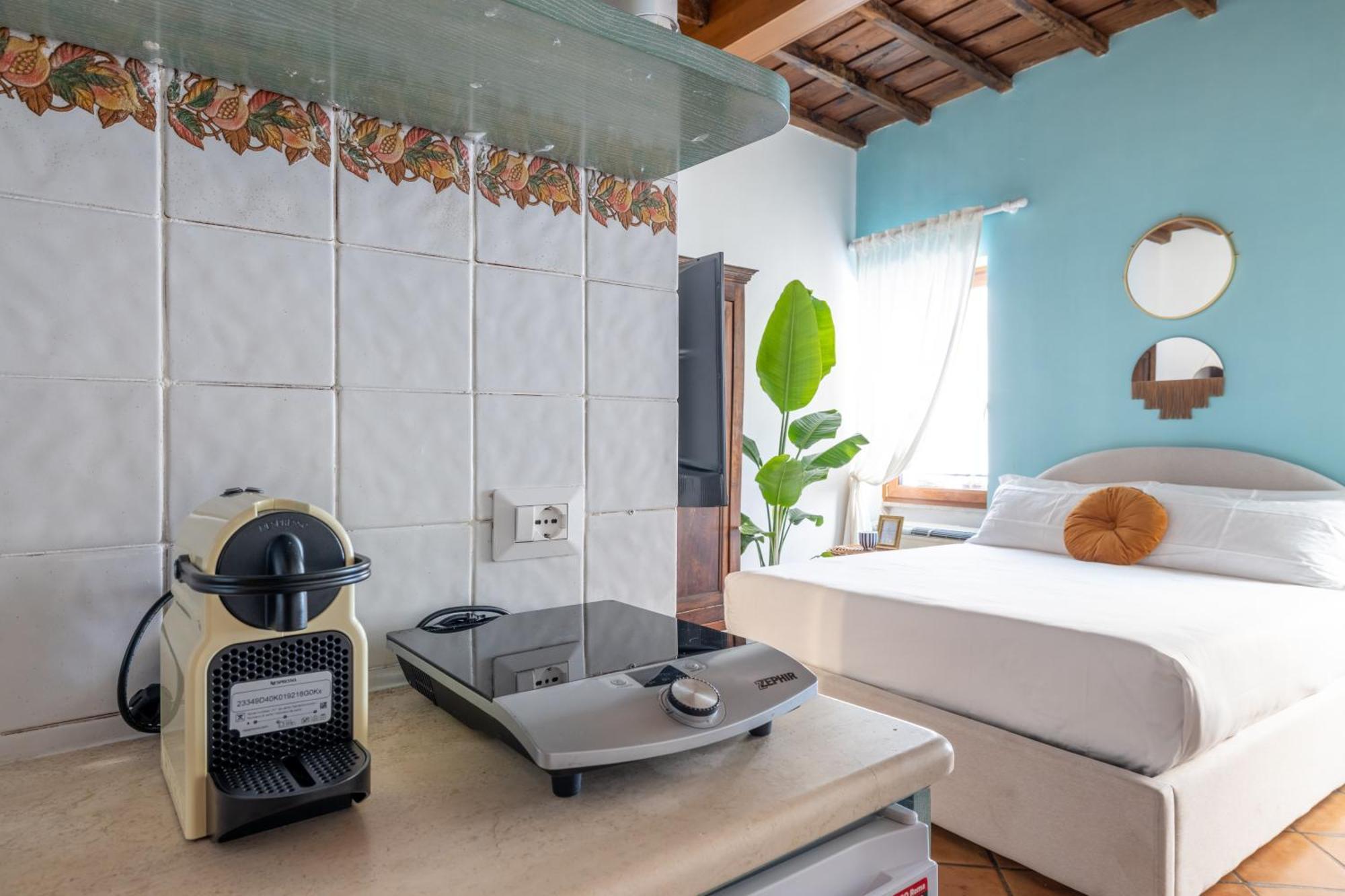 Suite Trevi - Charming Loft Near Trevi Fountain Rzym Zewnętrze zdjęcie